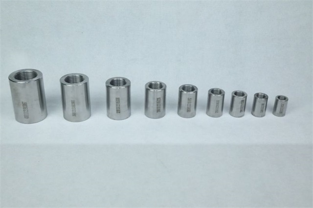 洛隆直螺纹钢筋套筒技术特点